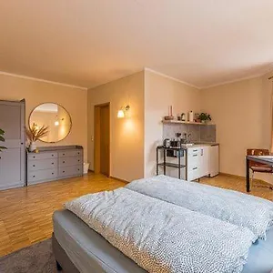 Stadtgut Moelkau Apartment
